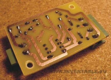 Fotografía del circuito impreso del controlador para tiras de leds RGB.